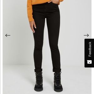 The Kim Comfort Stretch Jean In Black BNWT